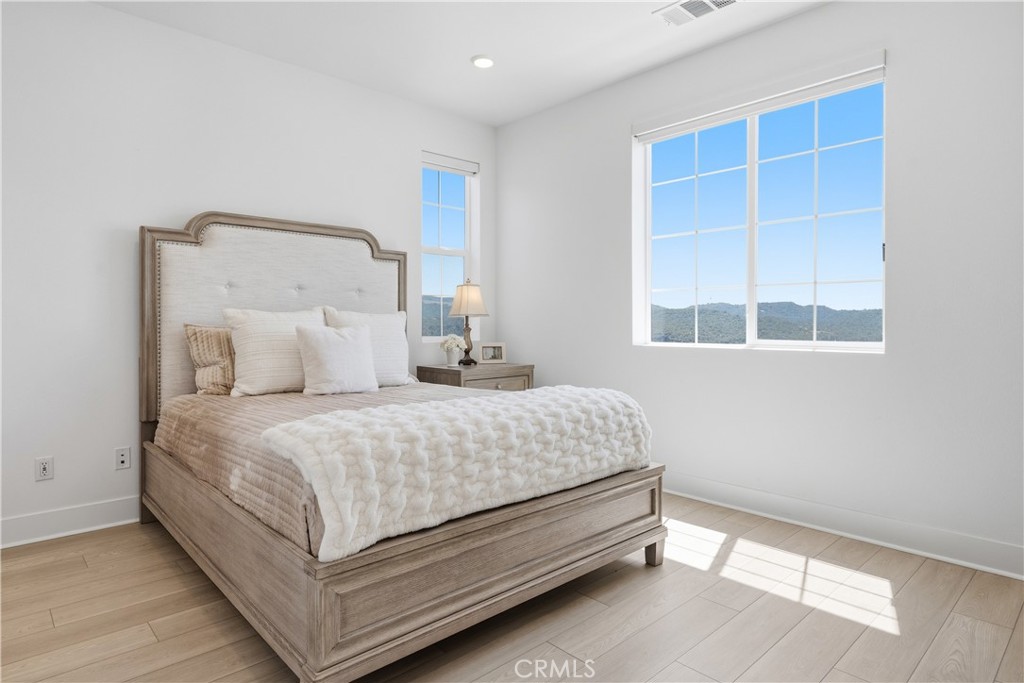 232 Heartland Way, Rancho Mission Viejo CA 92694 - photo 17