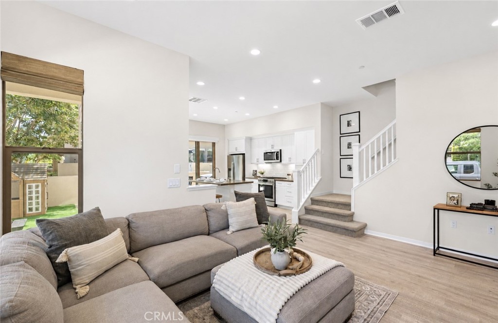 245 Alienta Lane, Rancho Mission Viejo CA 92694 - photo 8