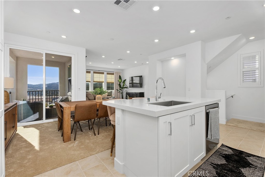 262 Heartland Way, Rancho Mission Viejo CA 92694 - photo 21