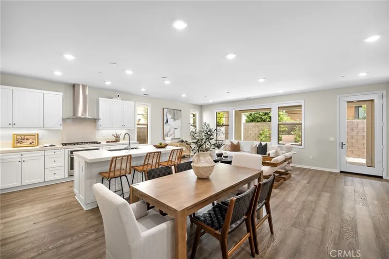 28 Ocaso Street, Rancho Mission Viejo, CA 92694