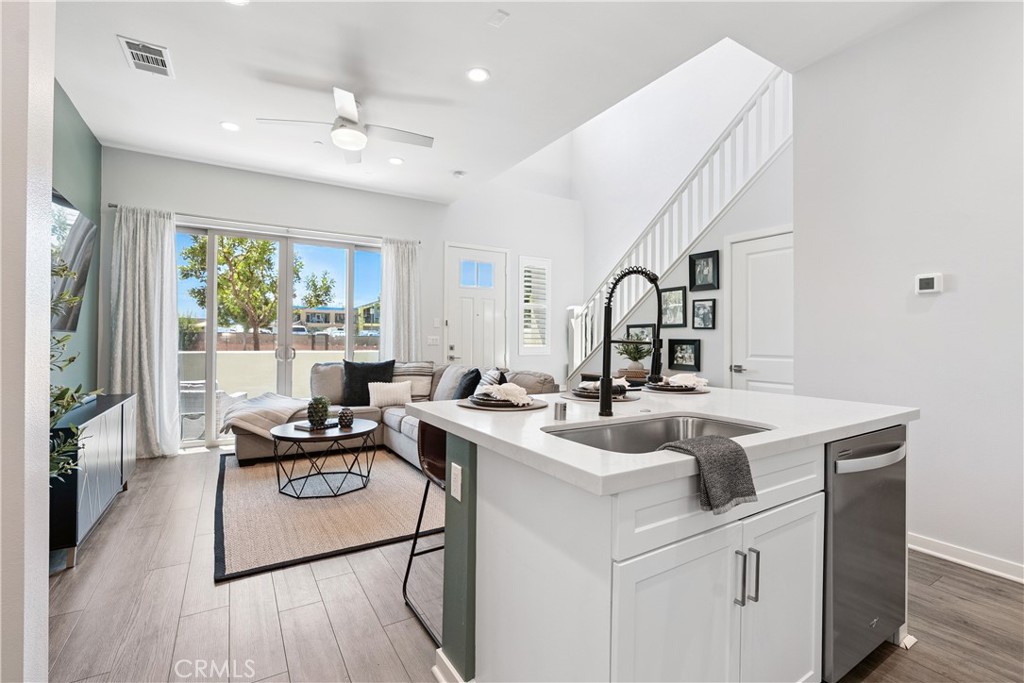 296 Alienta Lane, Rancho Mission Viejo CA 92694 - photo 1