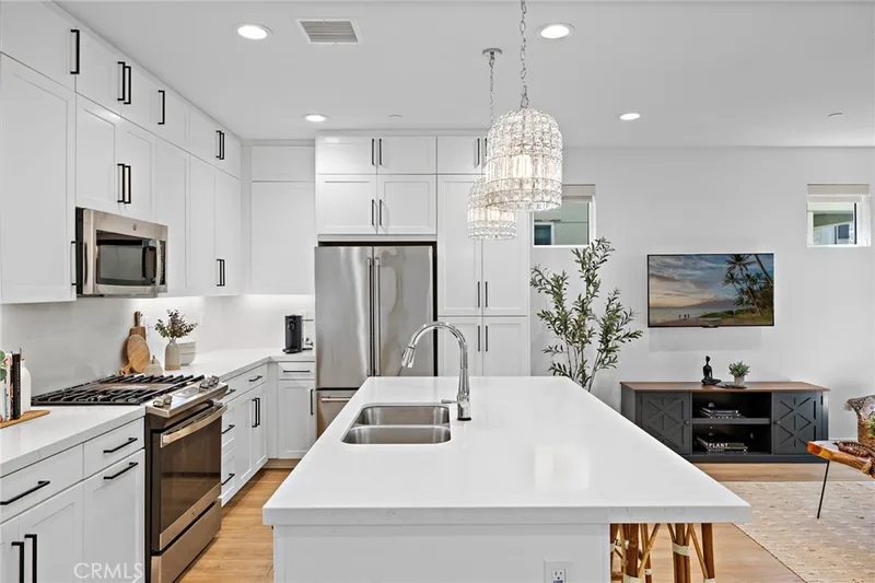 331 Harvest Drive, Rancho Mission Viejo, CA 92694