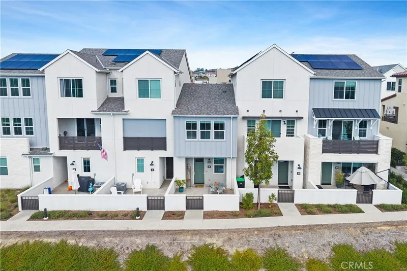 40 Mountaineer Drive, Rancho Mission Viejo, CA 92694