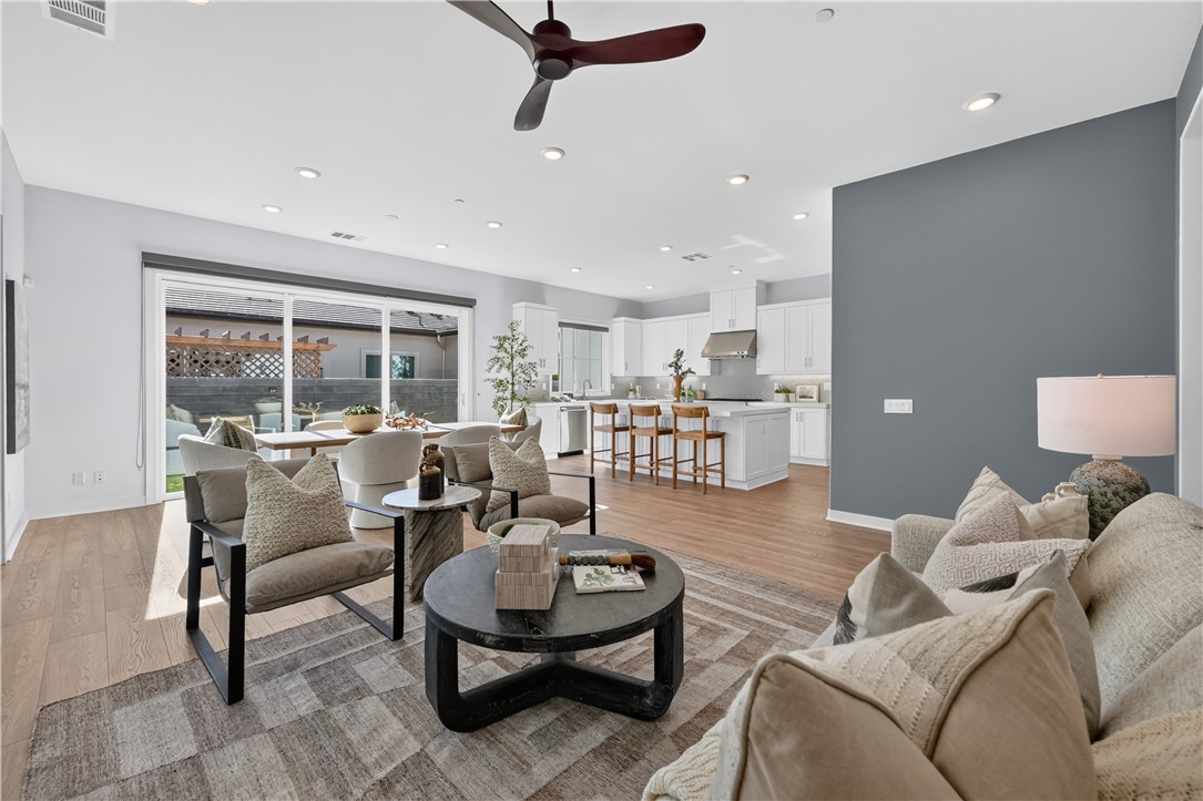 405 Sunrise Road, Rancho Mission Viejo CA 92694 - photo 3