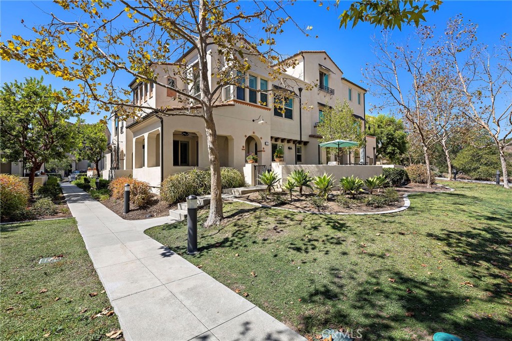 41 Adelfa Street, Rancho Mission Viejo CA 92694 - photo 12