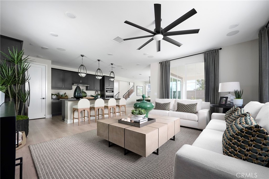 Model Photos: Photos shown are of the model home for this floor plan. Actual finishes, features, and landscaping may var - 5048 Solace Drive, Rancho Mission Viejo CA 92694 - photo 6