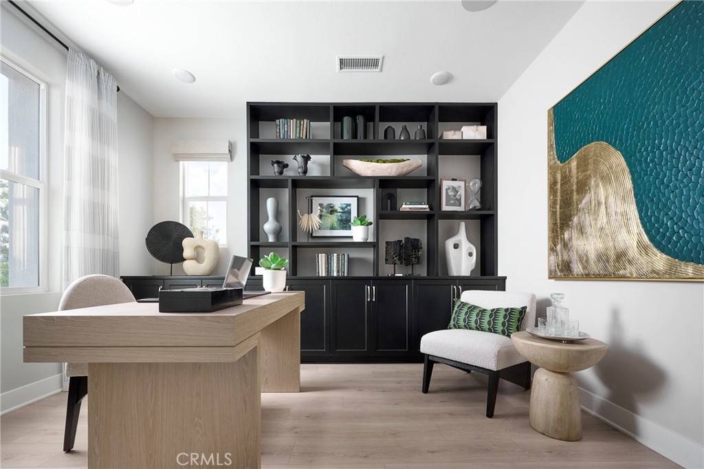 Model Photos: Photos shown are of the model home for this floor plan. Actual finishes, features, and landscaping may var - 5048 Solace Drive, Rancho Mission Viejo CA 92694 - photo 14