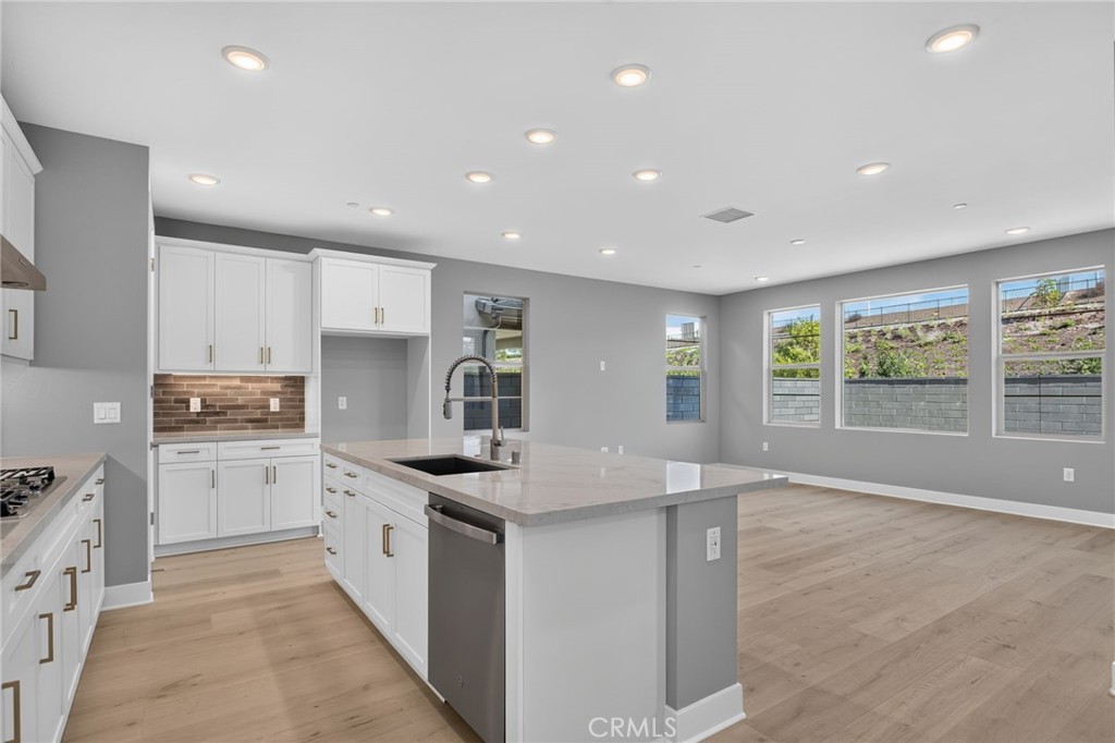 5097 Solace Drive, Rancho Mission Viejo CA 92694 - photo 12