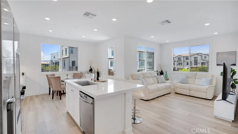 510 Bluegrass Way, Rancho Mission Viejo, CA 92694