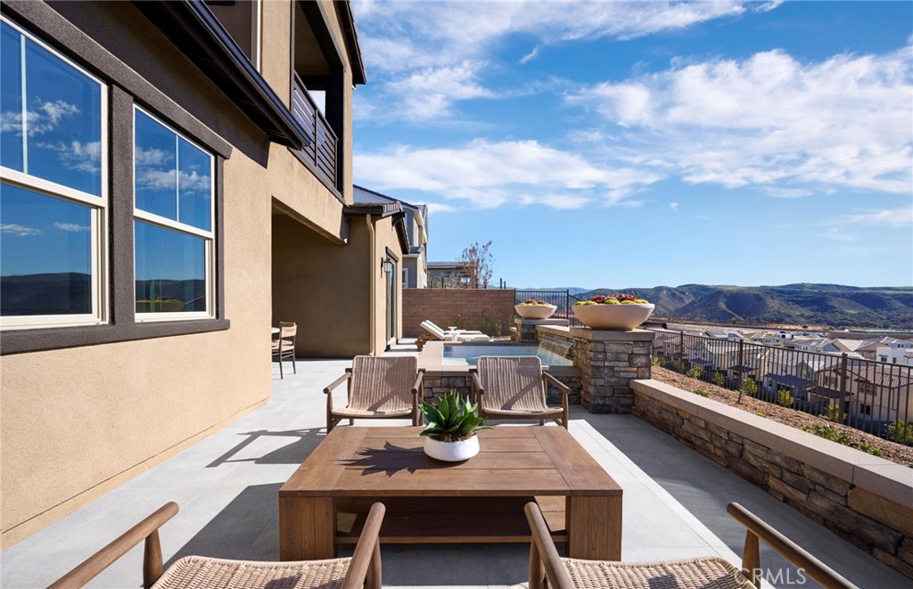 Photos uploaded are of the model representing the floor plan and are to demonstrate furniture layout. Furniture pictured - 541 Corkscrew Road, Rancho Mission Viejo CA 92694 - photo 6