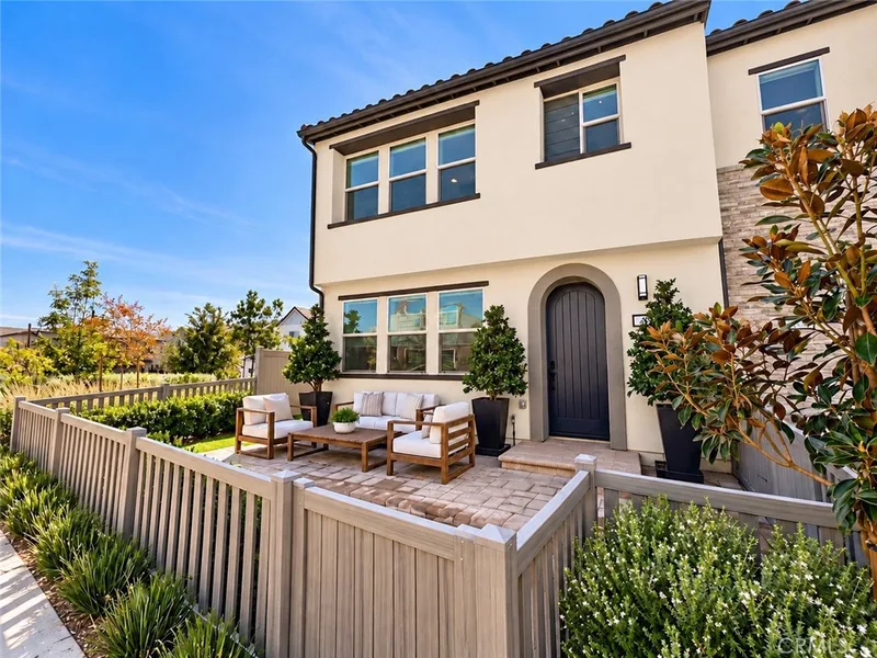 556 Hazel Drive, Rancho Mission Viejo