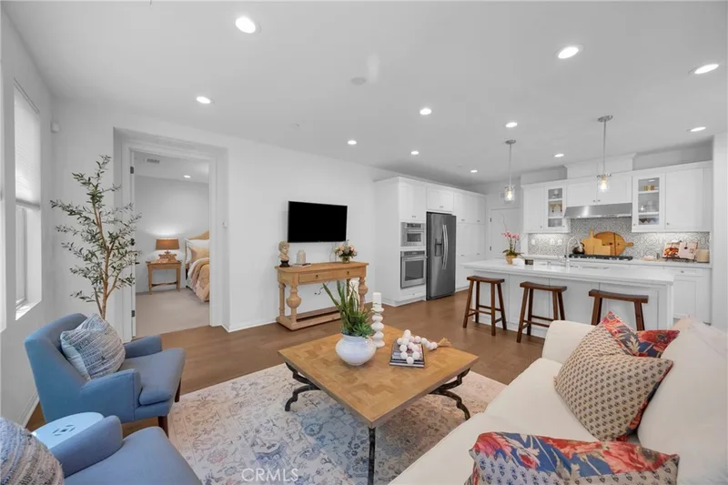 61 Garcilla Drive, Rancho Mission Viejo, CA 92694