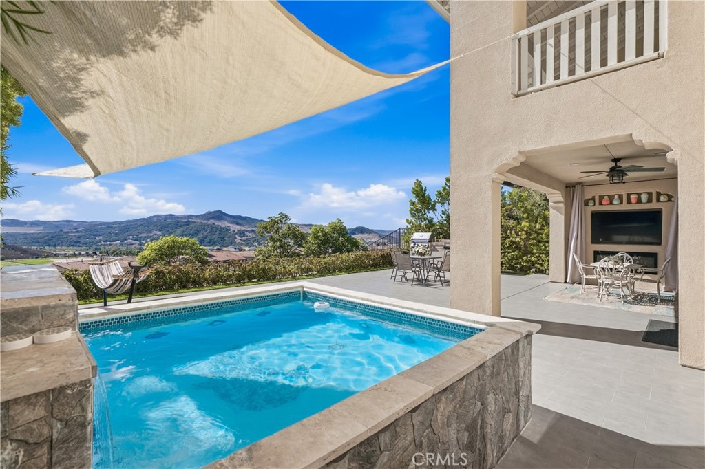 7 Paladino Court, Rancho Mission Viejo CA 92694 - photo 2