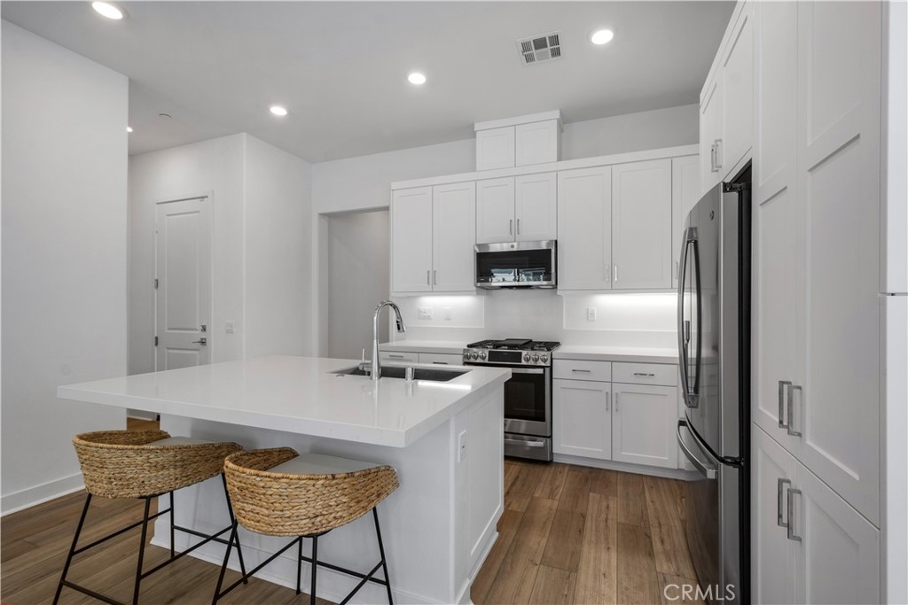 842 Sunrise Road, Rancho Mission Viejo CA 92694 - photo 8