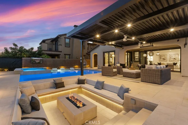 89 Ventada, Rancho Mission Viejo, CA 92694
