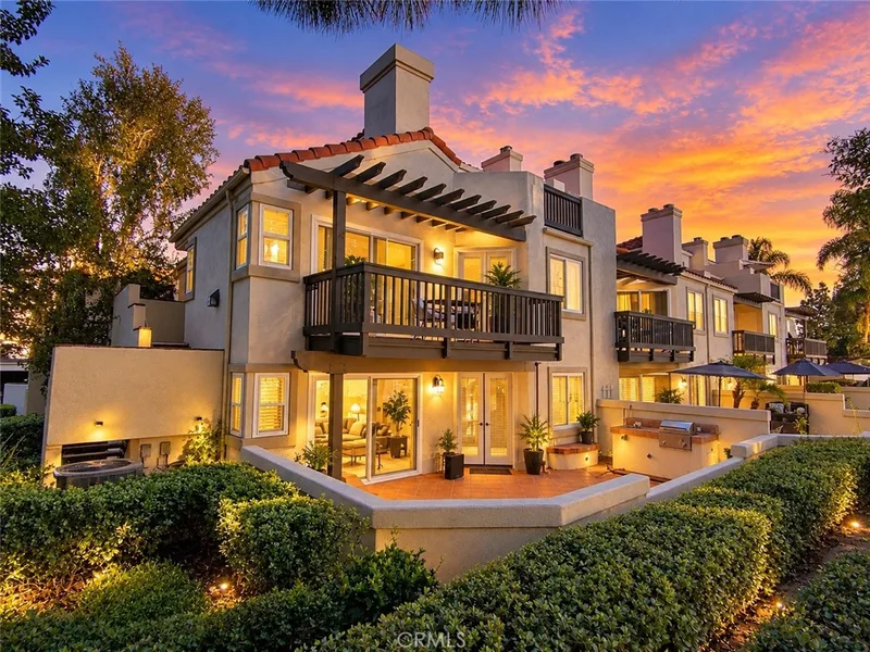 1 Brisa Del Lago, Rancho Santa Margarita, CA 92688