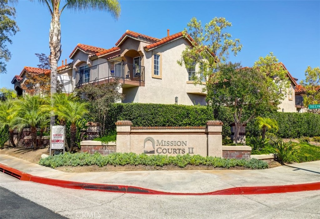 1 Dogwood, Rancho Santa Margarita CA 92688 - photo 1