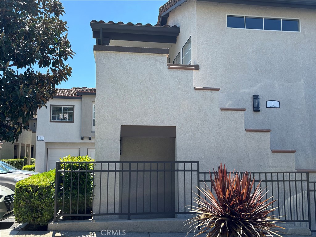1 Via Alivio, Rancho Santa Margarita CA 92688 - photo 1