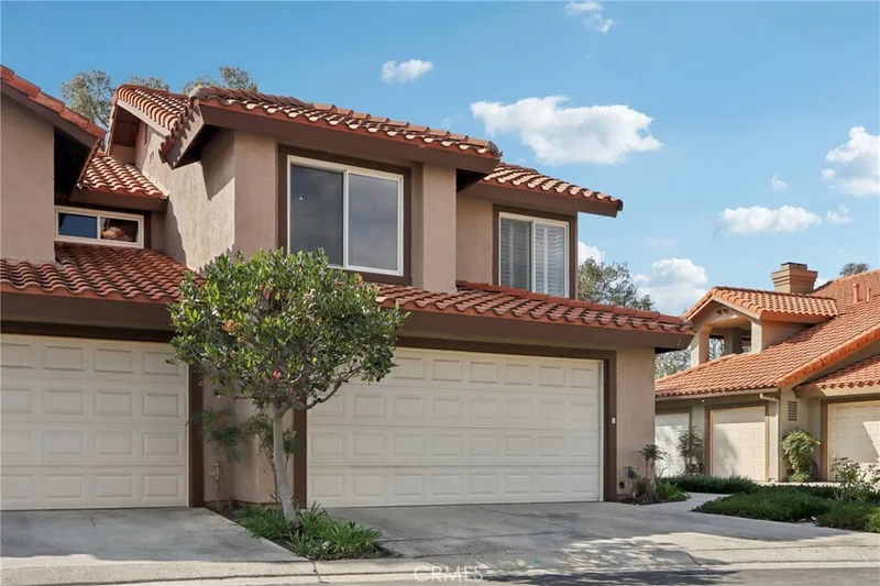 1 Vista Sierra, Rancho Santa Margarita, CA 92688
