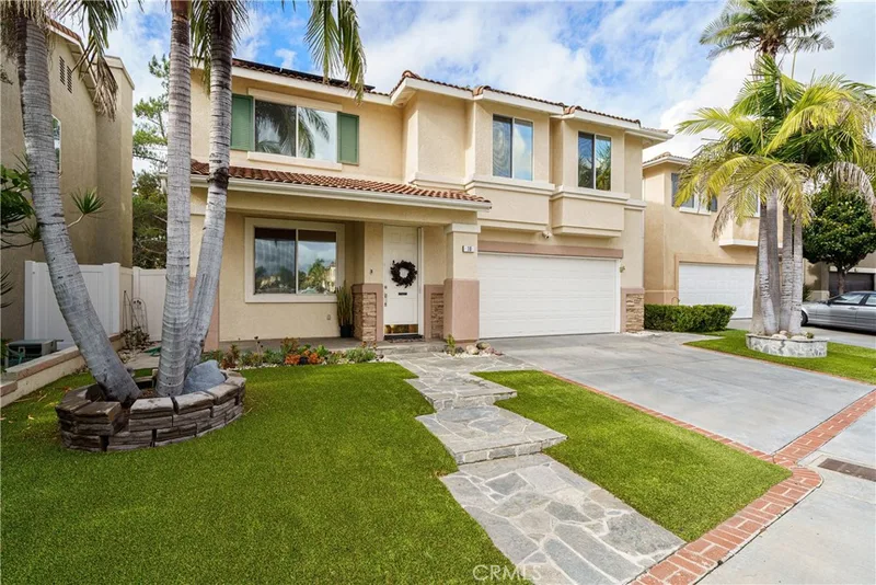 10 Lazurite, Rancho Santa Margarita, CA 92688