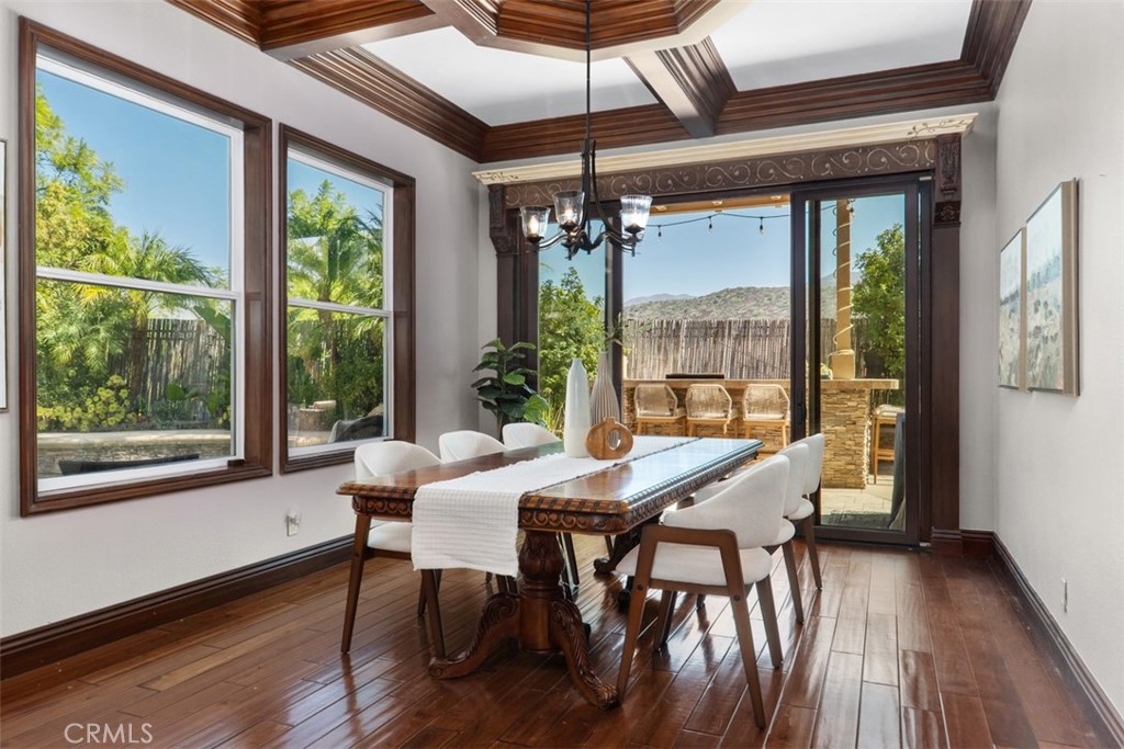 Formal Dining Room - 10 Thorn Oak, Rancho Santa Margarita CA 92679 - photo 2