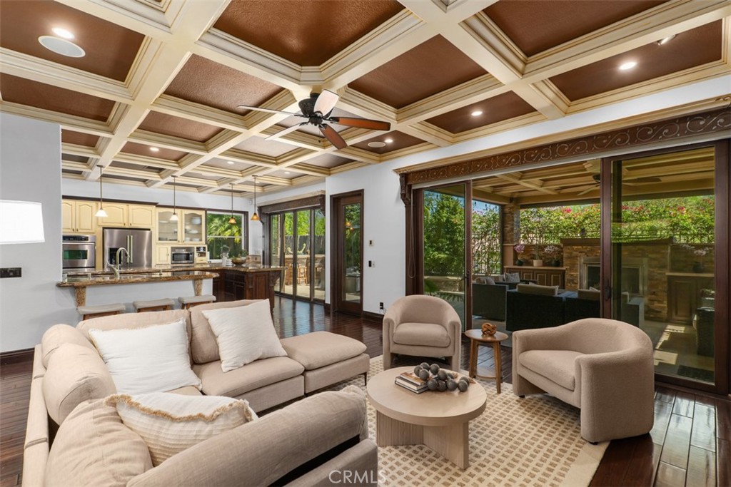 10 Thorn Oak, Rancho Santa Margarita CA 92679 - photo 3