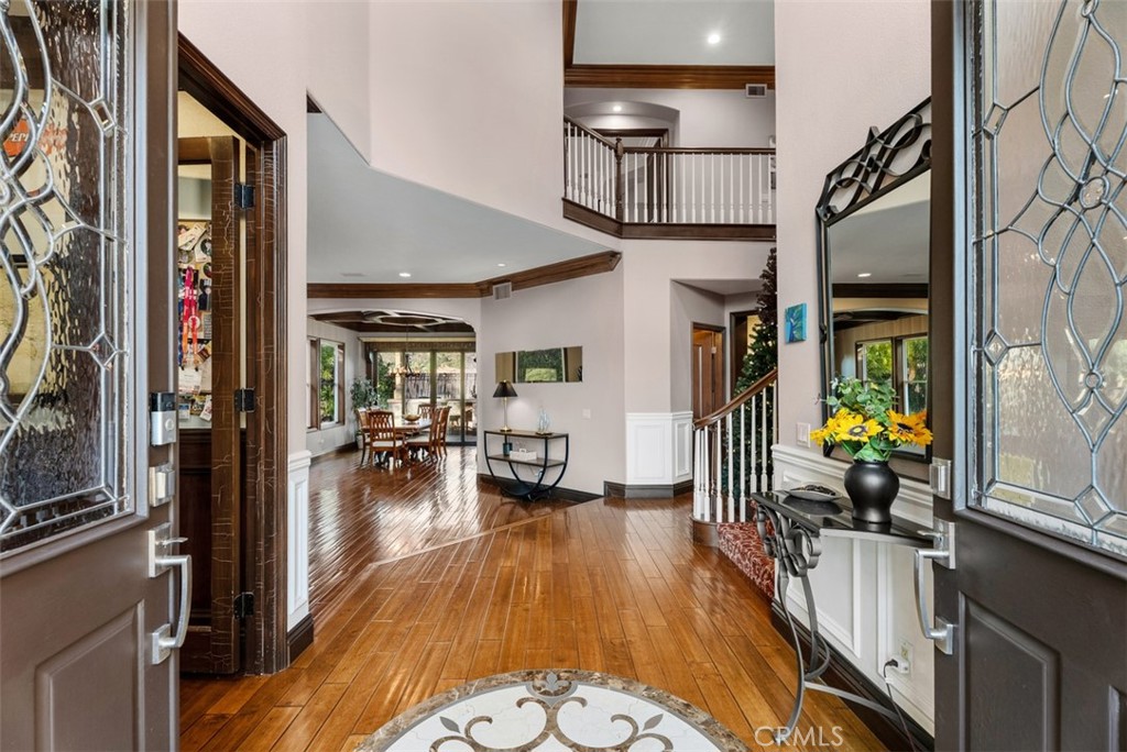 Entry - 10 Thorn Oak, Rancho Santa Margarita CA 92679 - photo 11