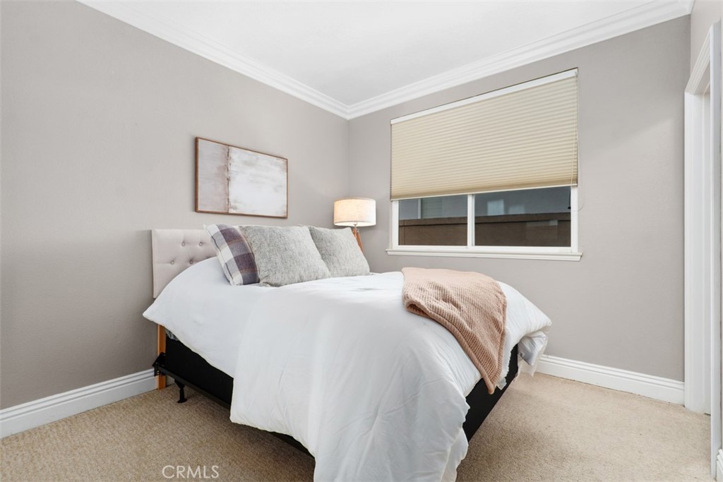 Downstairs Bedroom - 10 Thorn Oak, Rancho Santa Margarita CA 92679 - photo 20
