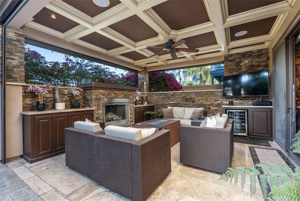 California Room - 10 Thorn Oak, Rancho Santa Margarita CA 92679 - photo 42