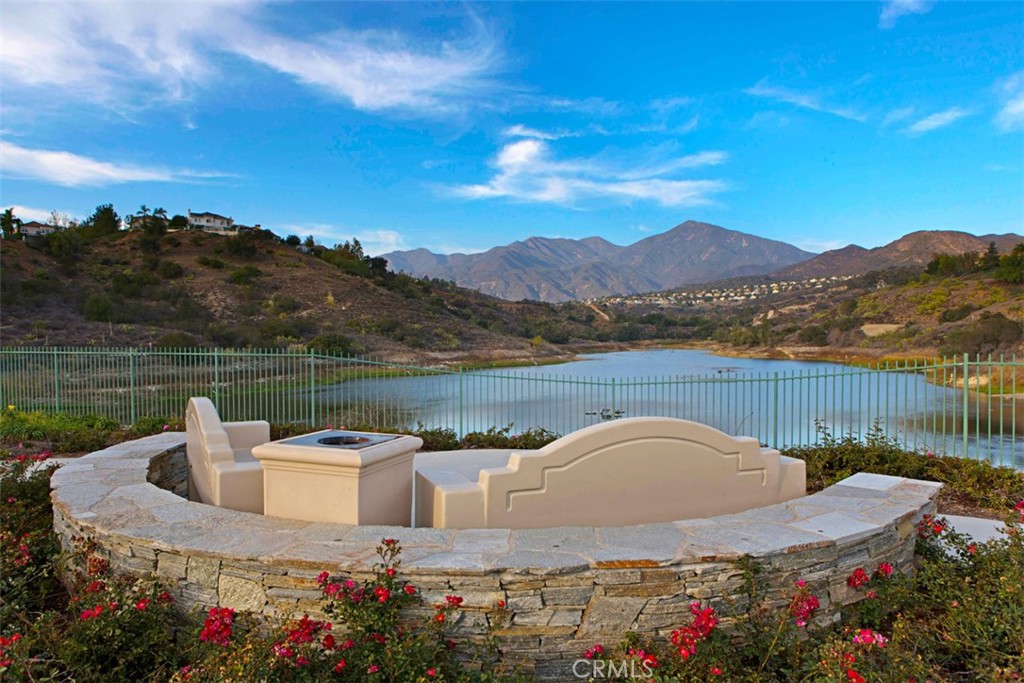 Amenities - Views of the Reservoir - 10 Thorn Oak, Rancho Santa Margarita CA 92679 - photo 58