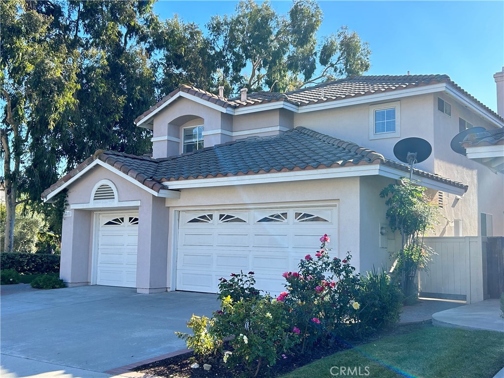 10 Via Onza, Rancho Santa Margarita CA 92688 - photo 1