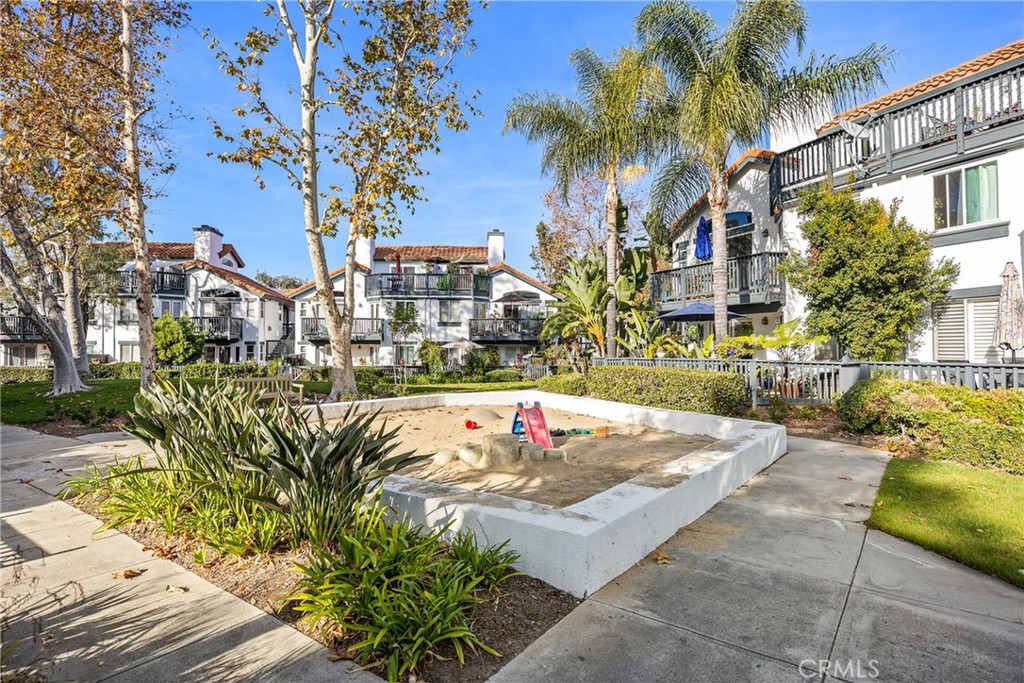 11 Aubrieta, Rancho Santa Margarita CA 92688 - photo 28