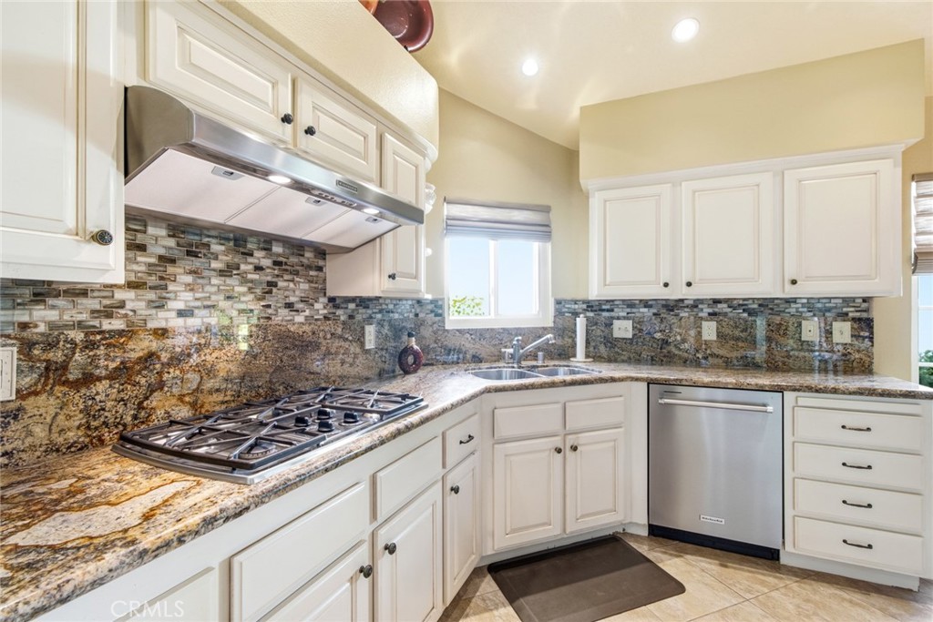 11 Calle Katrina, Rancho Santa Margarita CA 92688 - photo 13