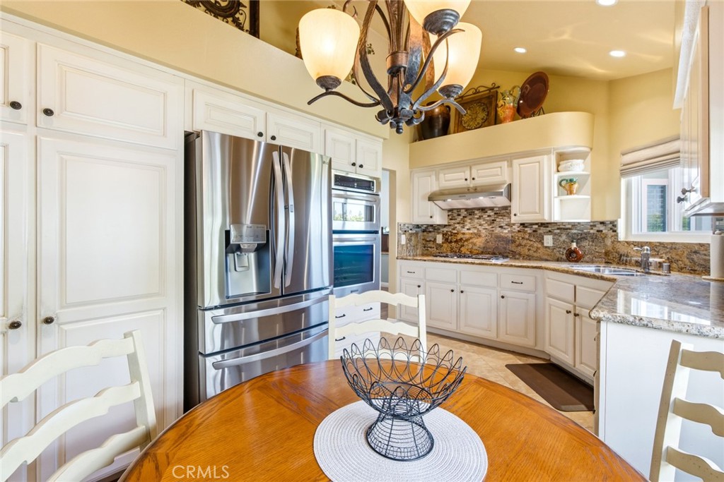 11 Calle Katrina, Rancho Santa Margarita CA 92688 - photo 16