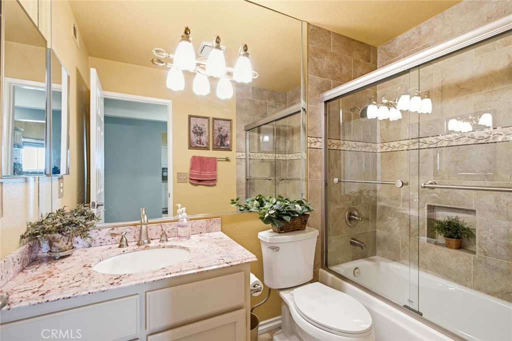 11 Calle Katrina, Rancho Santa Margarita CA 92688 - photo 17