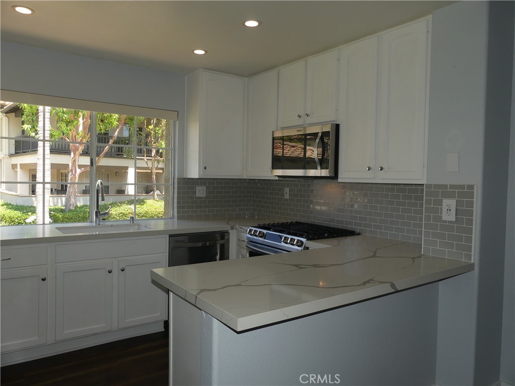 11 Via Pausa, Rancho Santa Margarita CA 92688 - photo 10