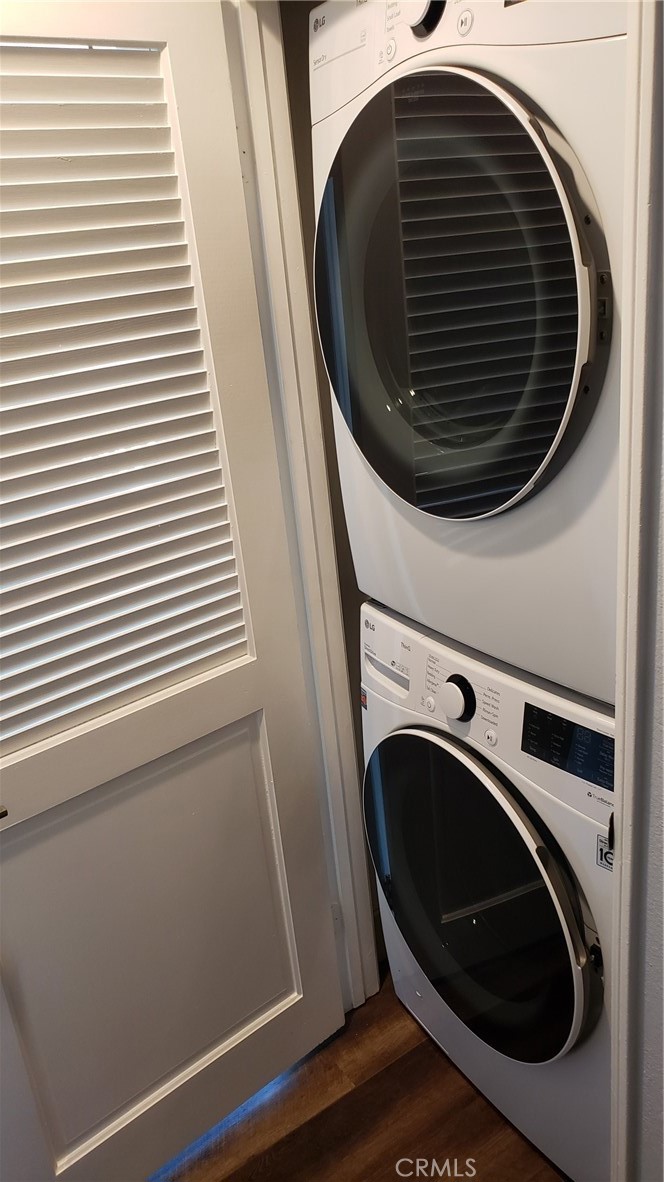 Convenient Washer Dryer in its own closet. - 11 Via Pausa, Rancho Santa Margarita CA 92688 - photo 23