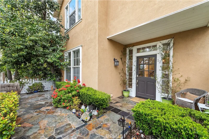 12 Paseo Vecino, Rancho Santa Margarita, CA 92688