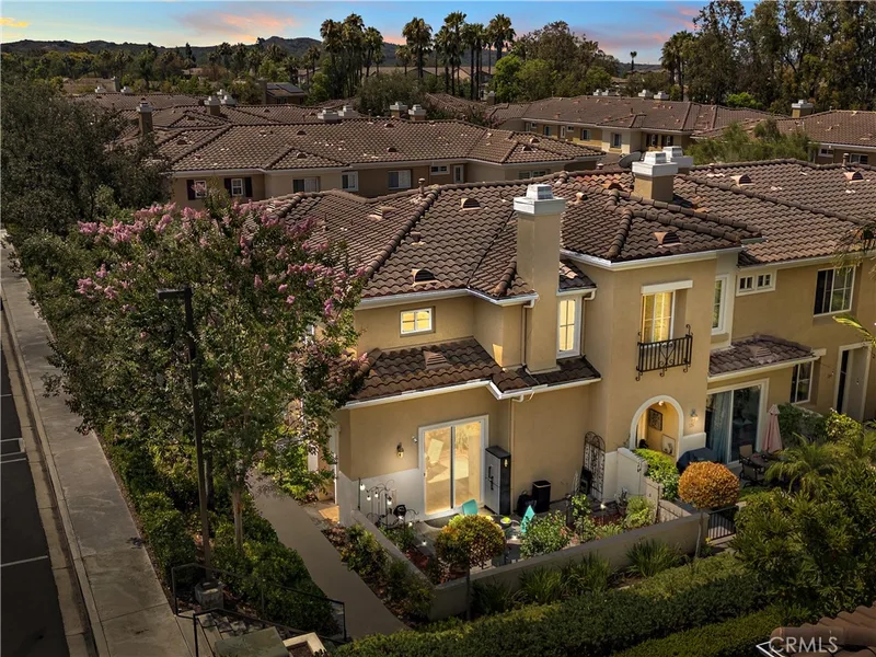 128 Via Vicini, Rancho Santa Margarita, CA 92688