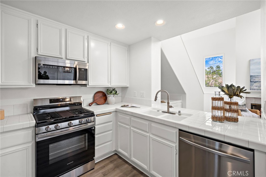 131 Tierra Montanosa, Rancho Santa Margarita CA 92688 - photo 8
