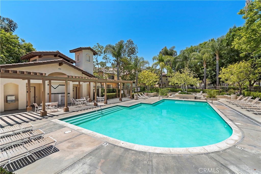 Community Pool & Spa Area - 131 Tierra Montanosa, Rancho Santa Margarita CA 92688 - photo 21