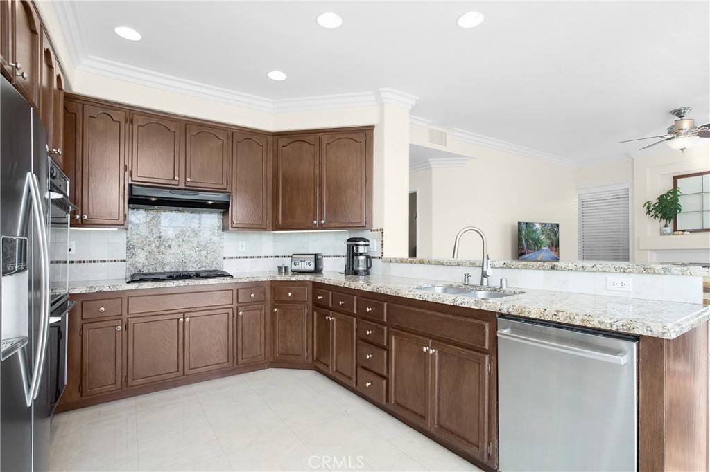 14 Calle Serra, Rancho Santa Margarita CA 92688 - photo 13
