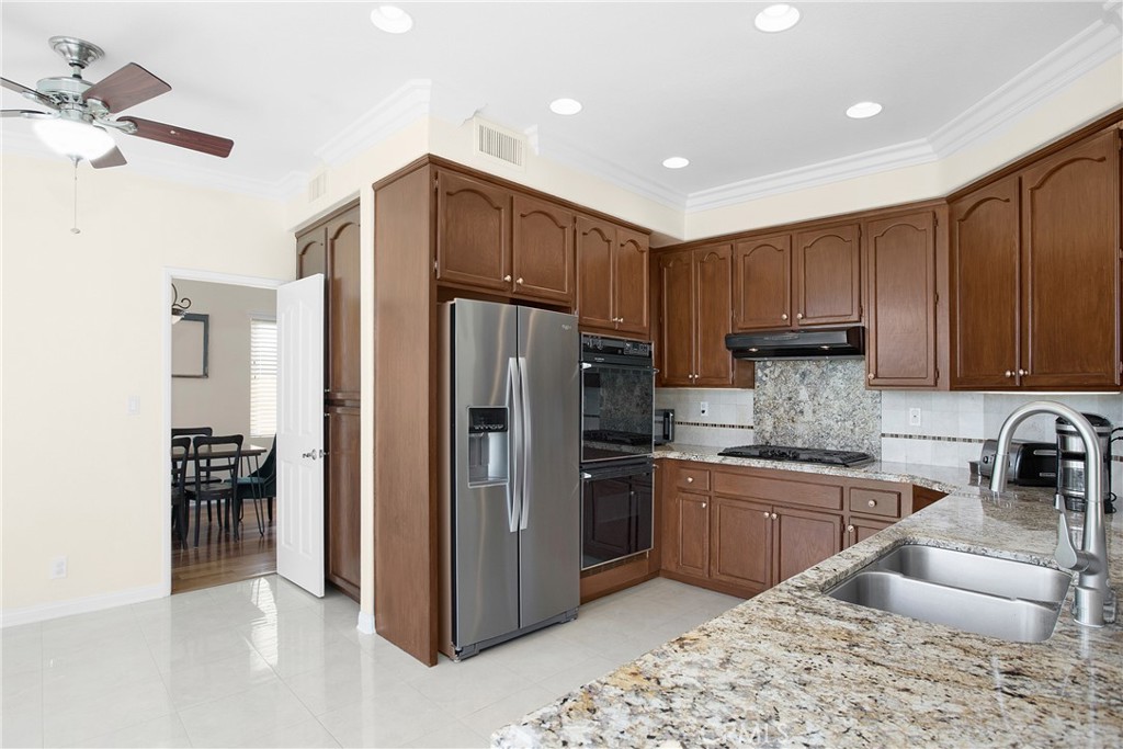 14 Calle Serra, Rancho Santa Margarita CA 92688 - photo 14