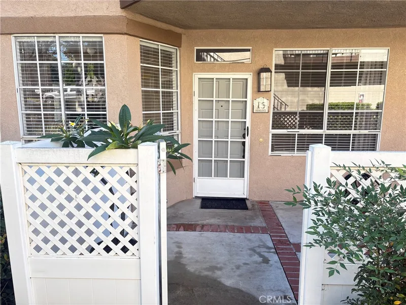 15 Hemlock, Rancho Santa Margarita
