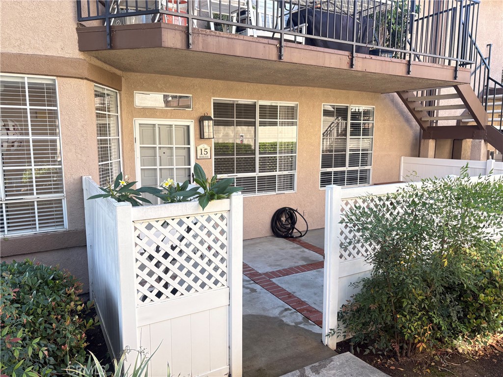 Enclosed Front Patio - 15 Hemlock, Rancho Santa Margarita CA 92688 - photo 3