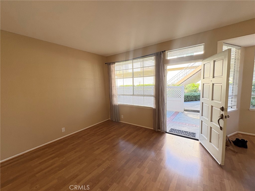 Living Room facing Front Door - 15 Hemlock, Rancho Santa Margarita CA 92688 - photo 8