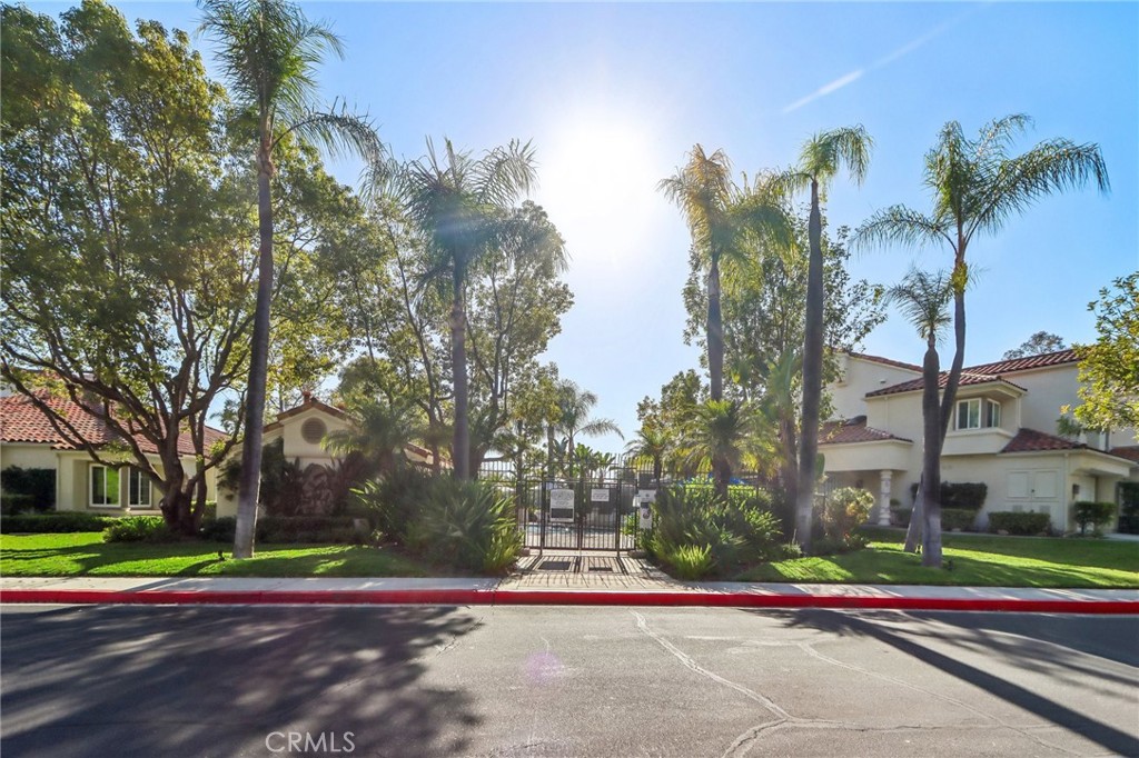 16 Calle Maria, Rancho Santa Margarita CA 92688 - photo 36