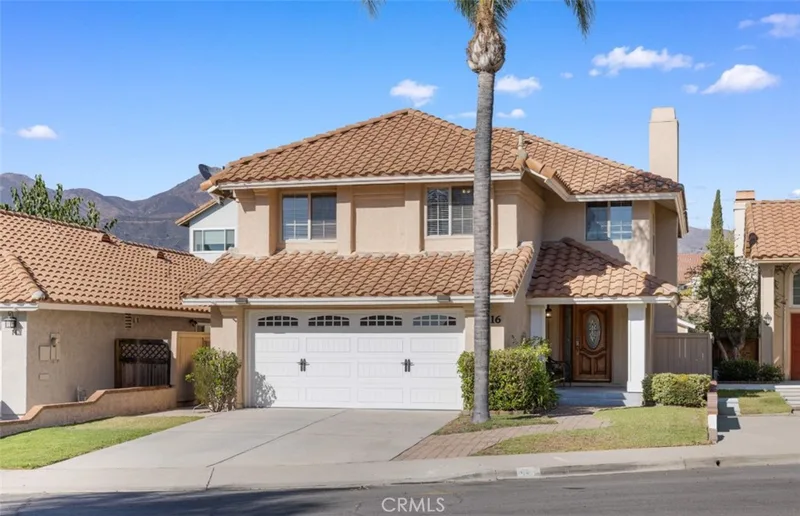 16 Las Piedras, Rancho Santa Margarita, CA 92688