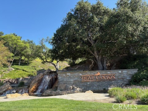 16 Somerset, Rancho Santa Margarita CA 92679 - photo 1