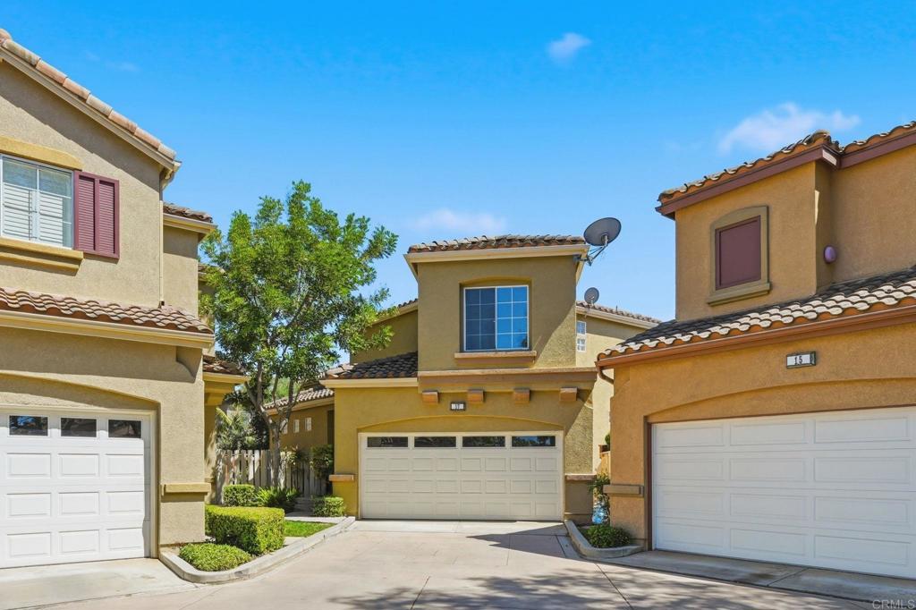 17 Calle De Vida, Rancho Santa Margarita CA 92688 - photo 1